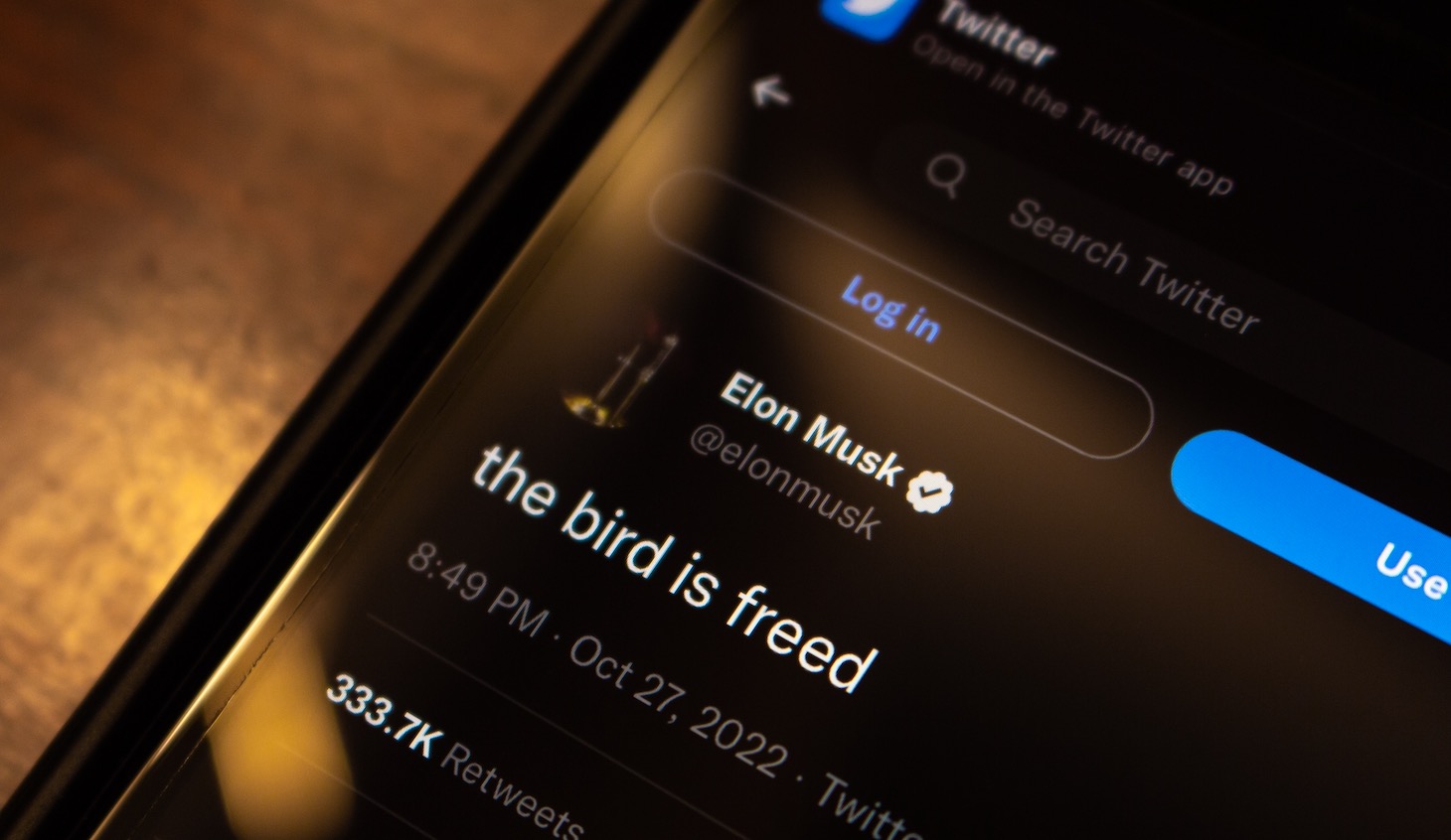 Twitter : Musk mise sur Blue et les annonceurs s'inquiètent 
